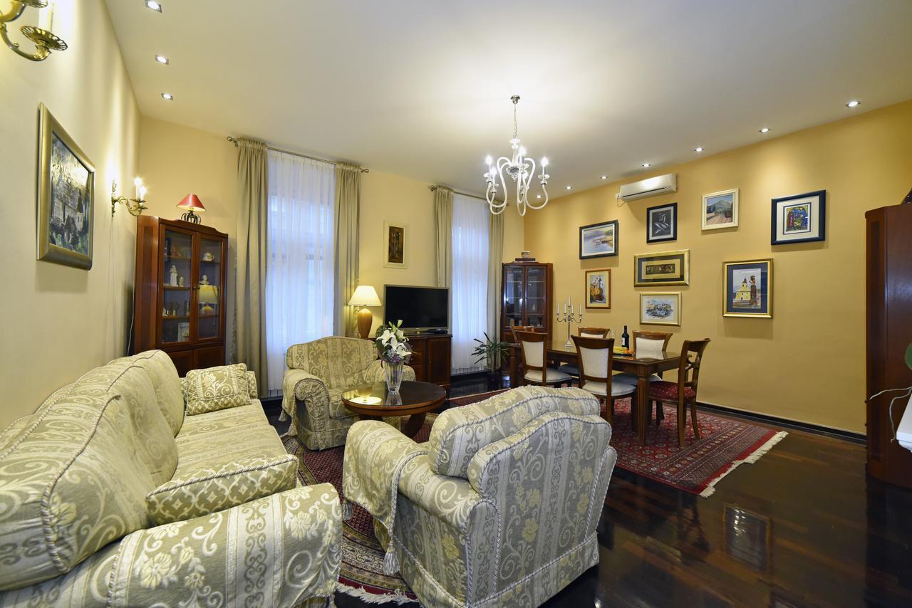 Luxury Residence Center Apartment Zagabria Esterno foto