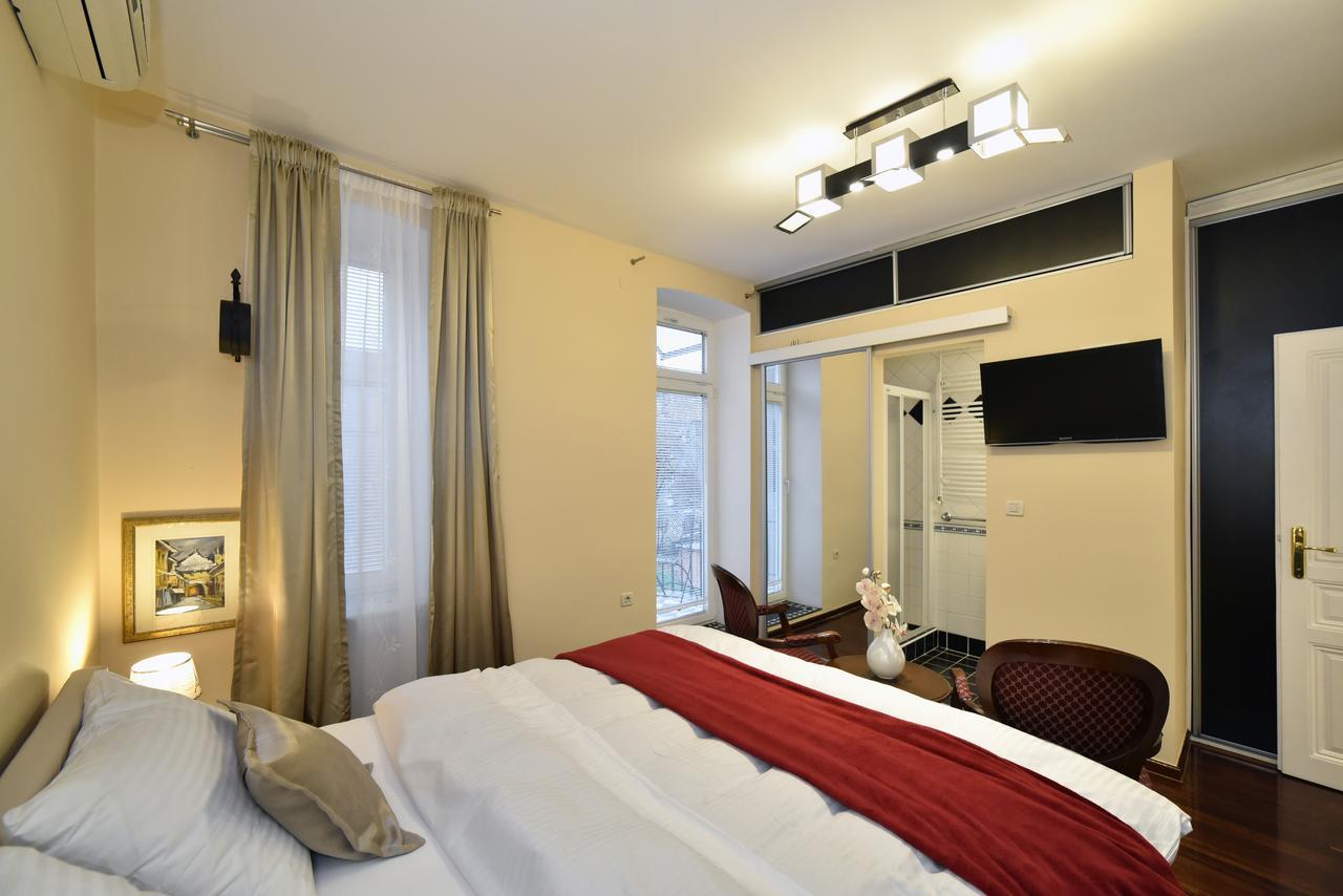 Luxury Residence Center Apartment Zagabria Esterno foto