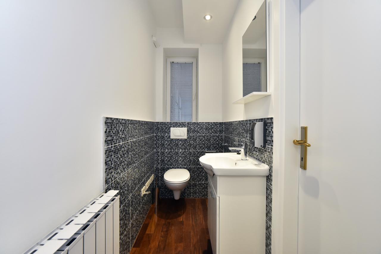 Luxury Residence Center Apartment Zagabria Esterno foto