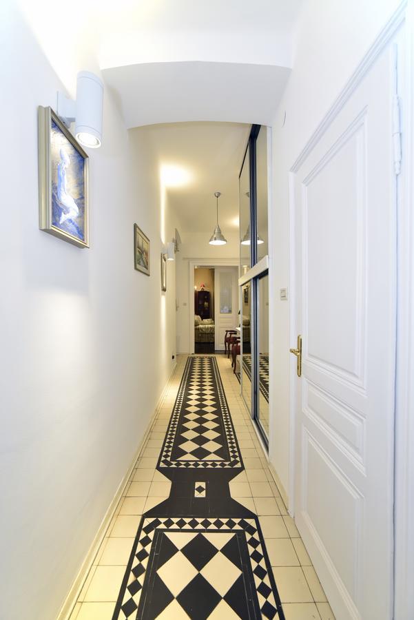 Luxury Residence Center Apartment Zagabria Esterno foto
